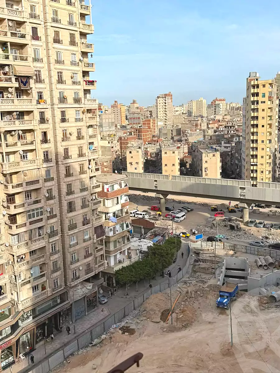 https://aqarmap.com.eg/ar/listing/6889451-for-sale-alexandria-sydy-bshr-sydy-bshr-bhry-shr-mhmd-njyb