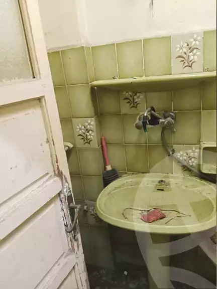 https://aqarmap.com.eg/en/listing/6889605-for-sale-alexandria-sydy-bshr-sydy-bshr-qbly