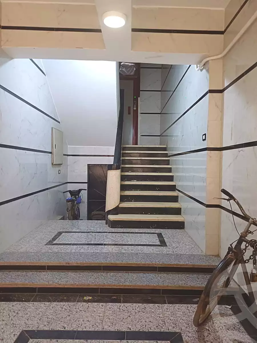 https://aqarmap.com.eg/ar/listing/6889643-for-sale-monufia-shibin-el-kom-shebeen-el-kom-city-paris-st