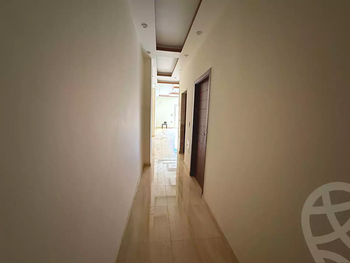 https://aqarmap.com.eg/en/listing/6889675-for-sale-cairo-6th-of-october-el-ahyaa-neighborhood-2nd-divided-from-al-kafrawei-st