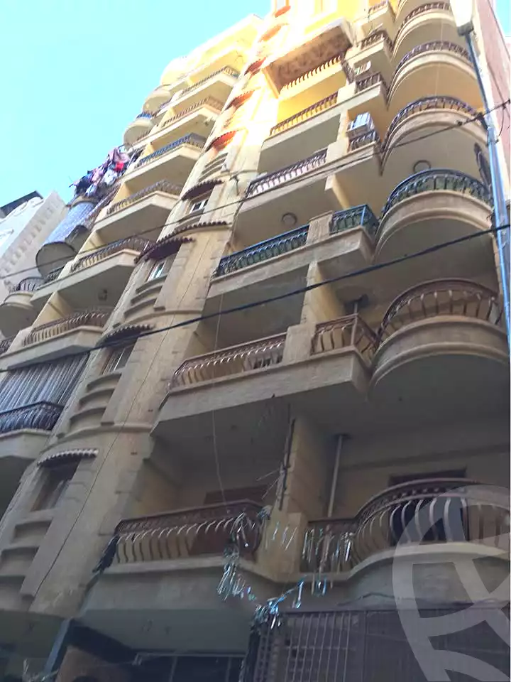 https://aqarmap.com.eg/en/listing/6890029-for-sale-alexandria-al-agamy-lbytsh-bianchiii-street-11