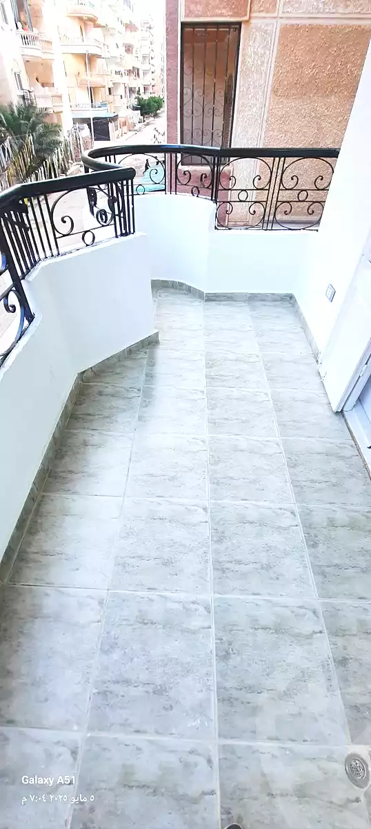 https://aqarmap.com.eg/ar/listing/6890040-for-sale-alexandria-al-agamy-shataa-el-nakheel-no-8-st