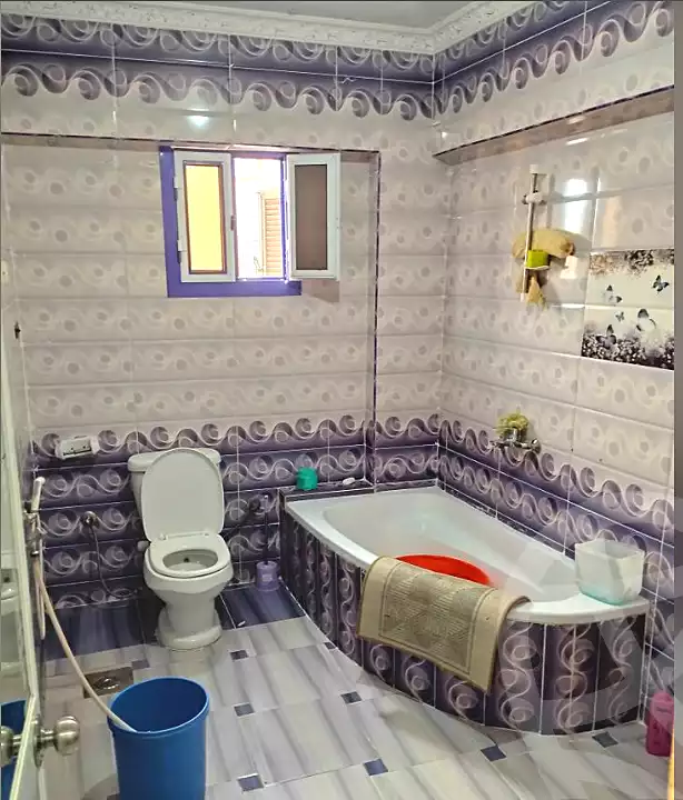 https://aqarmap.com.eg/en/listing/6890102-for-sale-alexandria-al-agamy-el-hanouvel-el-kholafaa-el-rashdeen-st