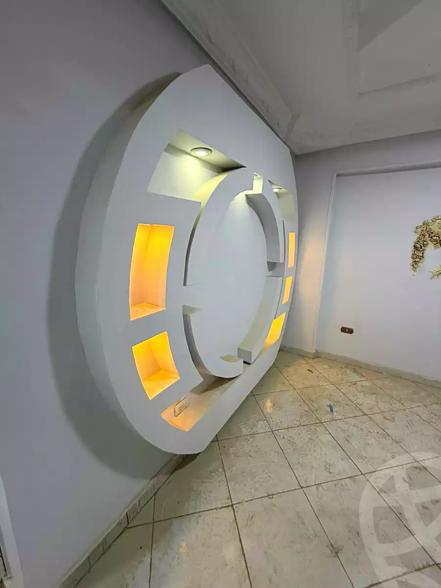 https://aqarmap.com.eg/en/listing/6890107-for-sale-alexandria-lsywf-el-falki