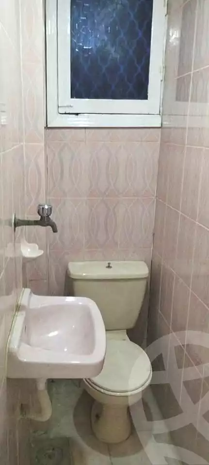 https://aqarmap.com.eg/ar/listing/6890153-for-sale-alexandria-sydy-bshr-sydy-bshr-bhry-el-fakharany-st
