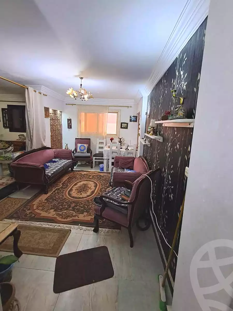 https://aqarmap.com.eg/en/listing/6890144-for-sale-alexandria-new-miami-street-10