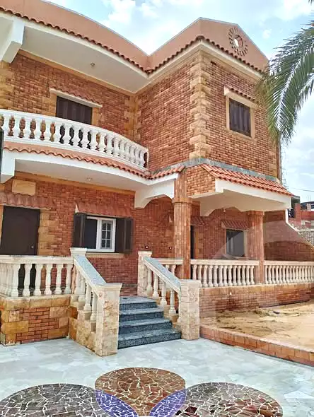 https://aqarmap.com.eg/ar/listing/6890209-for-sale-alexandria-alexandria-marsa-matrouh-rd