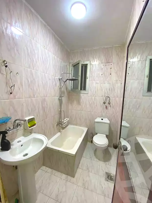 https://aqarmap.com.eg/ar/listing/6890261-for-sale-alexandria-al-agamy-lbytsh-khalil-ballw-st
