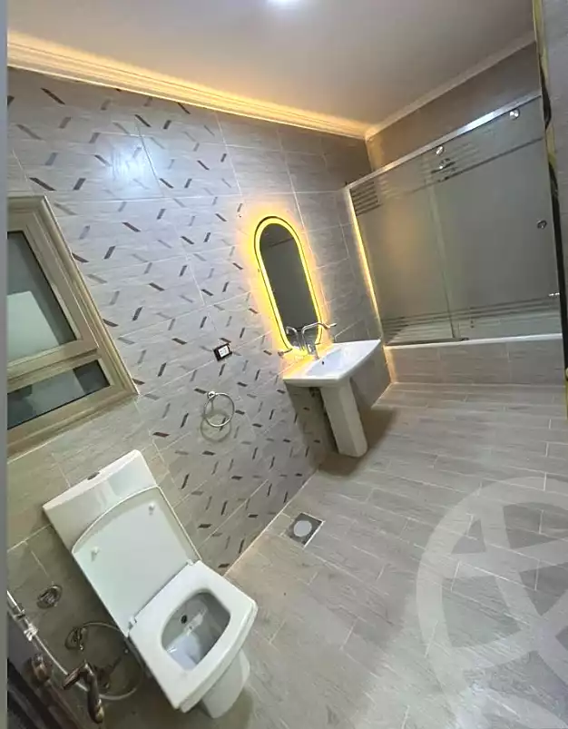 https://aqarmap.com.eg/en/listing/6890345-for-sale-alexandria-al-agamy-lbytsh-bianchiii