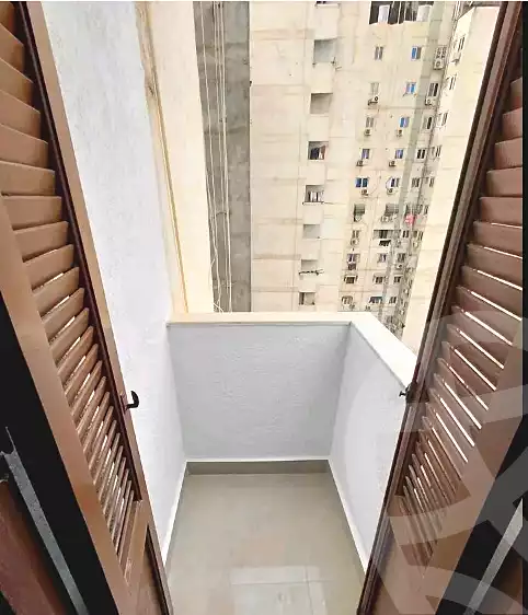 https://aqarmap.com.eg/en/listing/6890449-for-sale-alexandria-sydy-bshr-sydy-bshr-bhry-street-15
