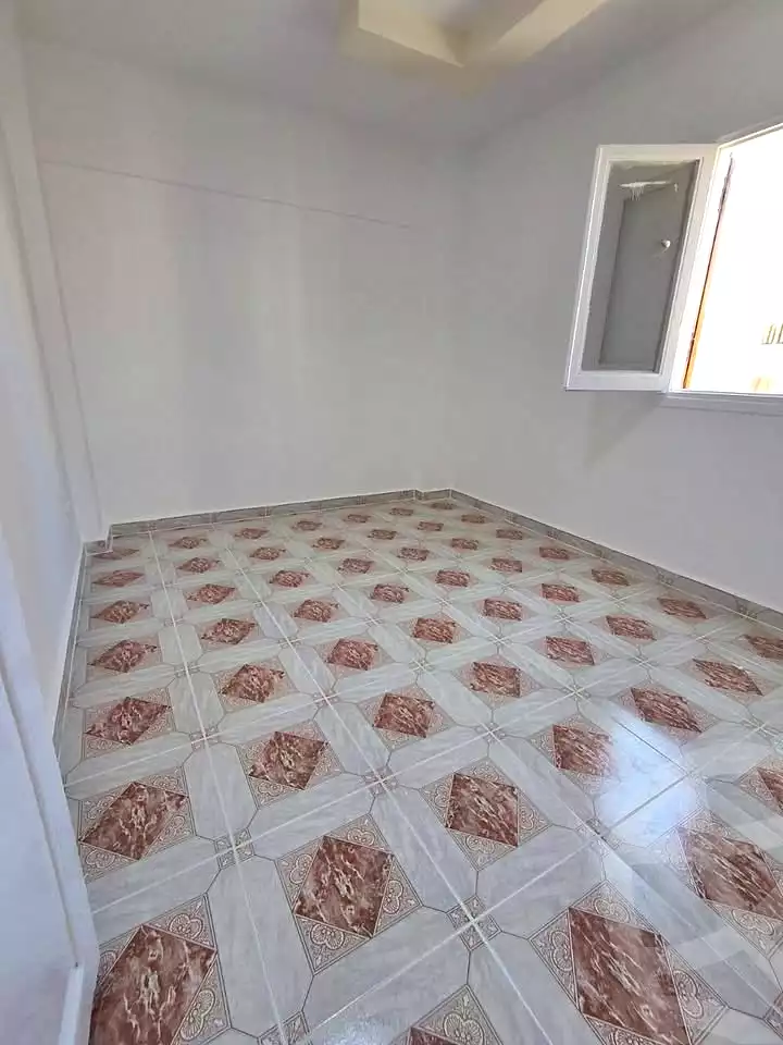 https://aqarmap.com.eg/ar/listing/6890823-for-sale-alexandria-al-agamy-shataa-el-nakheel