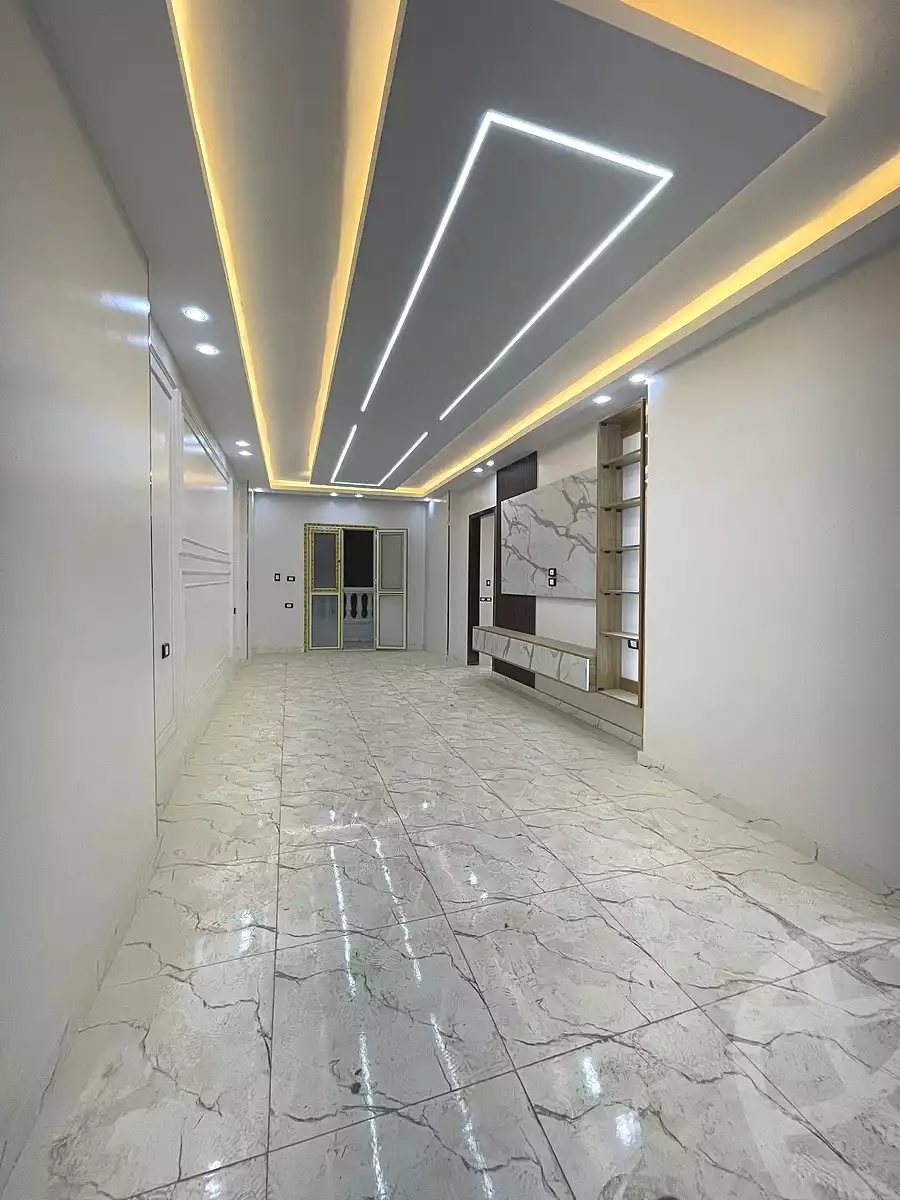 https://aqarmap.com.eg/en/listing/6890869-for-sale-cairo-elnozha-Streettt-27