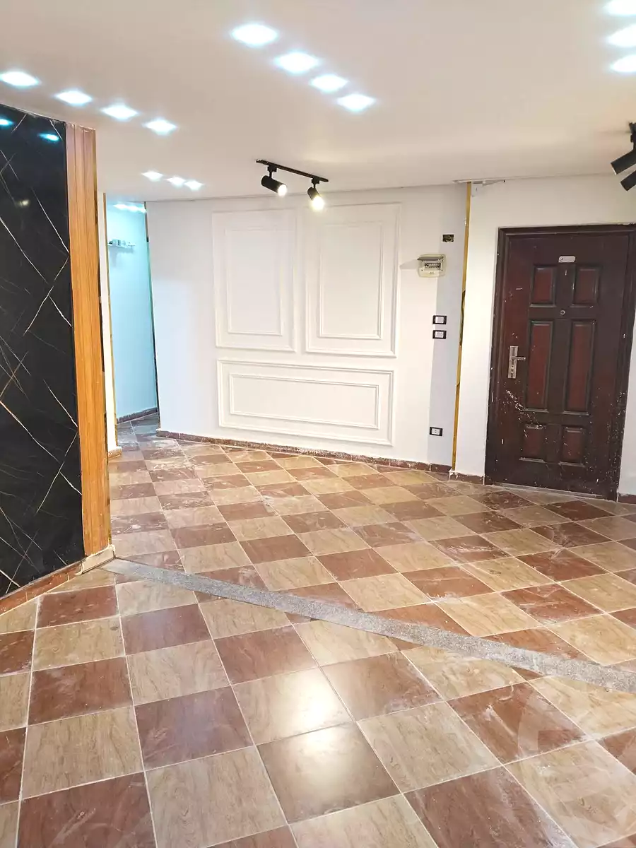 https://aqarmap.com.eg/ar/listing/6890906-for-sale-alexandria-al-agamy-el-hanouvel-al-haded-we-al-soulb-st