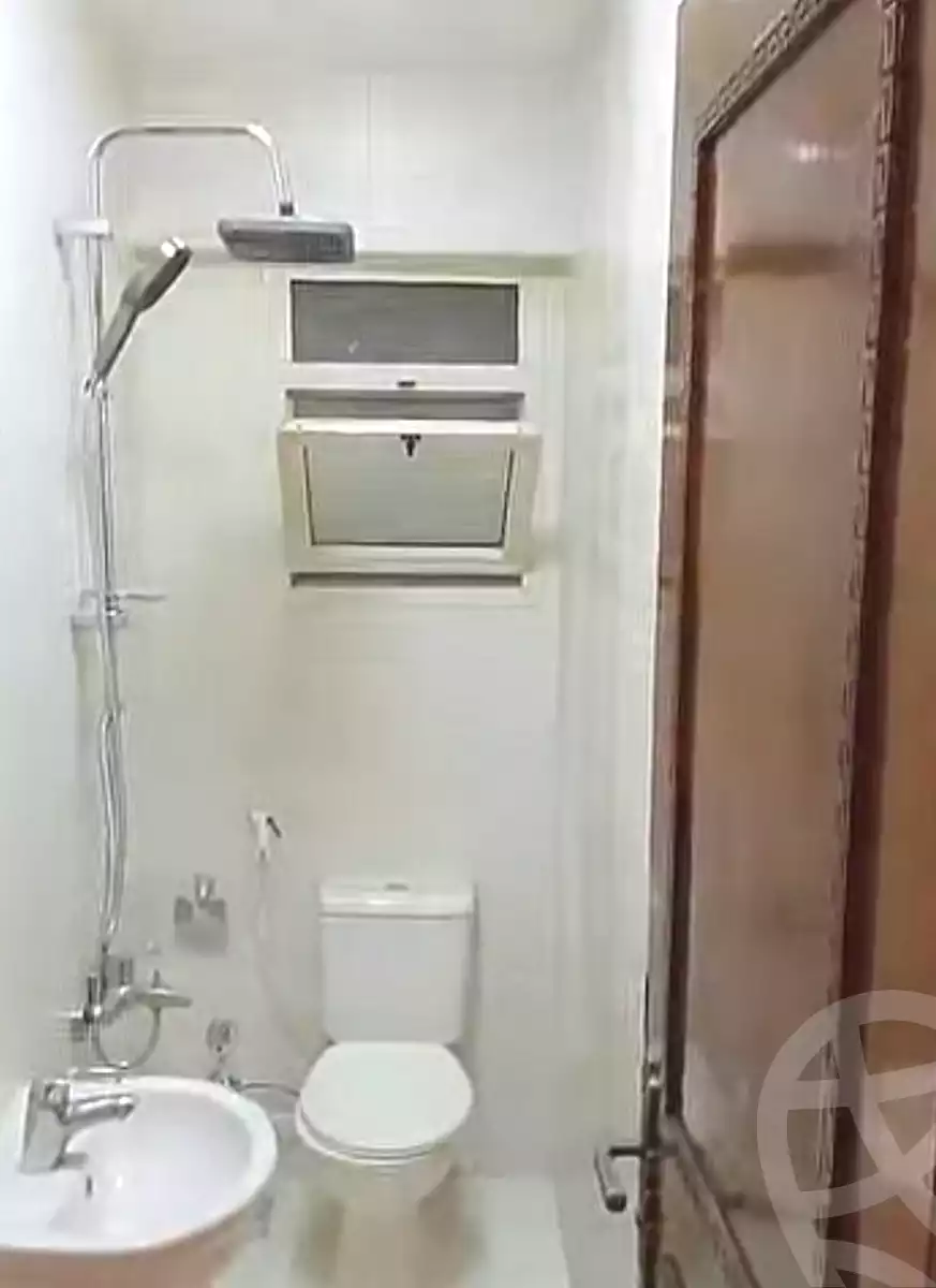 https://aqarmap.com.eg/ar/listing/6891053-for-sale-alexandria-sydy-bshr-sydy-bshr-bhry