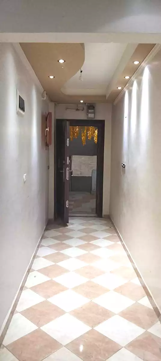 https://aqarmap.com.eg/ar/listing/6891091-for-sale-alexandria-al-agamy-el-hanouvel