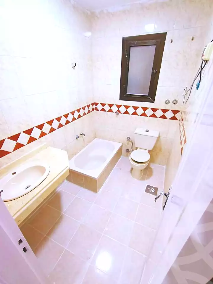 https://aqarmap.com.eg/ar/listing/6891436-for-sale-alexandria-al-agamy-shataa-el-nakheel