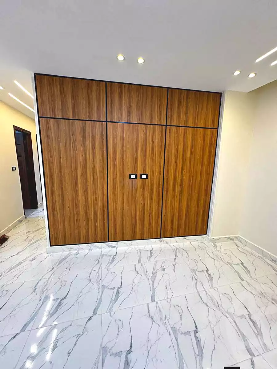 https://aqarmap.com.eg/ar/listing/6891509-for-sale-alexandria-al-agamy-lbytsh-bianchiii