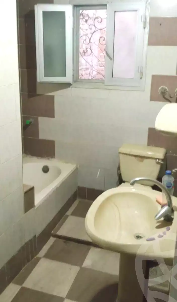 https://aqarmap.com.eg/en/listing/6891522-for-sale-alexandria-sydy-bshr-sydy-bshr-bhry