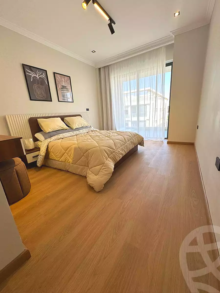 https://aqarmap.com.eg/en/listing/6891931-for-rent-cairo-new-cairo-compounds-lakeview-residence