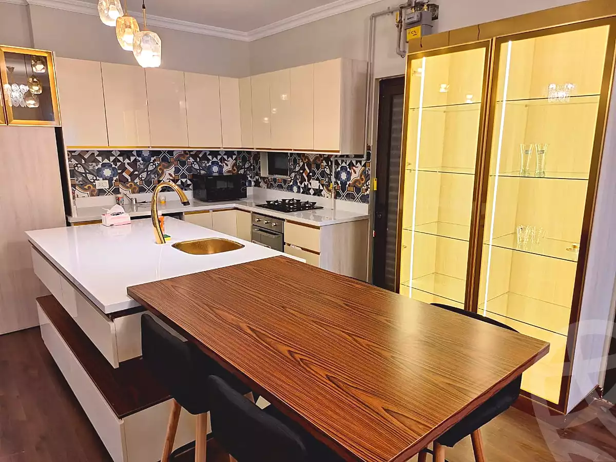 https://aqarmap.com.eg/en/listing/6891968-for-sale-cairo-new-cairo-compounds-lakeview-residence