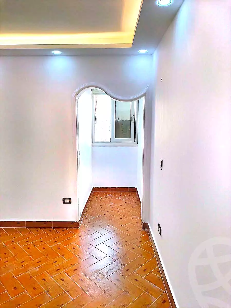 https://aqarmap.com.eg/ar/listing/6892733-for-sale-alexandria-al-agamy-lbytsh-bianchiii-el-arbaeen-st