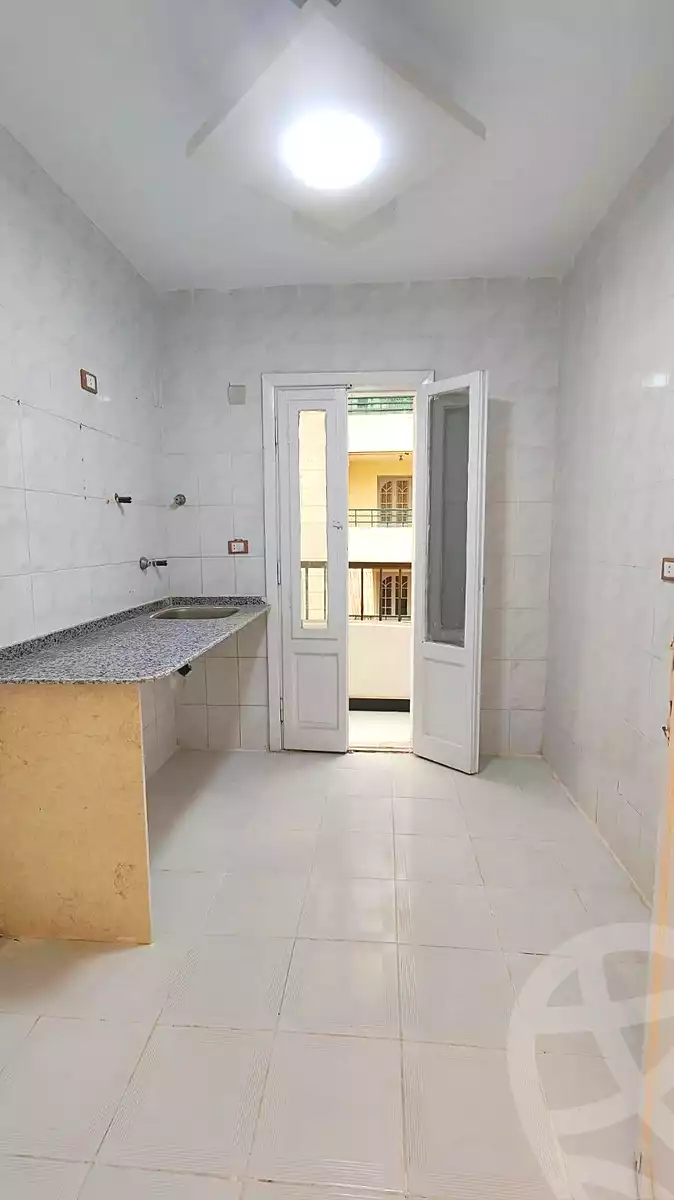 https://aqarmap.com.eg/ar/listing/6892884-for-sale-alexandria-al-agamy-shataa-el-nakheel