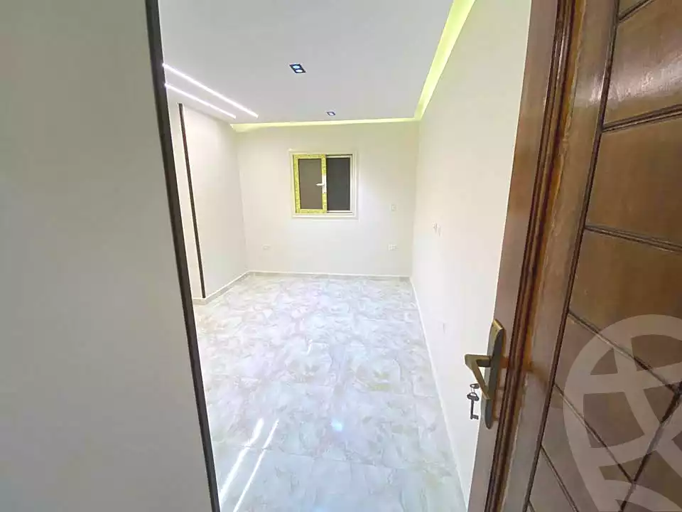 https://aqarmap.com.eg/ar/listing/6892962-for-sale-alexandria-al-agamy-lbytsh-shahr-al-assal-st