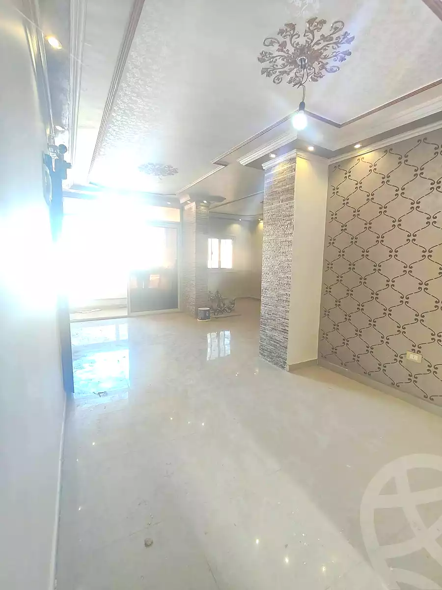 https://aqarmap.com.eg/ar/listing/6893006-for-sale-alexandria-sydy-bshr-sydy-bshr-bhry