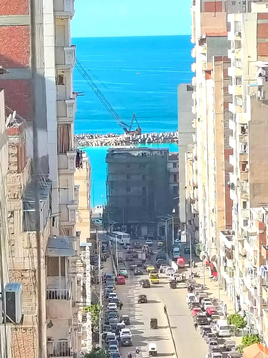 https://aqarmap.com.eg/ar/listing/6893006-for-sale-alexandria-sydy-bshr-sydy-bshr-bhry