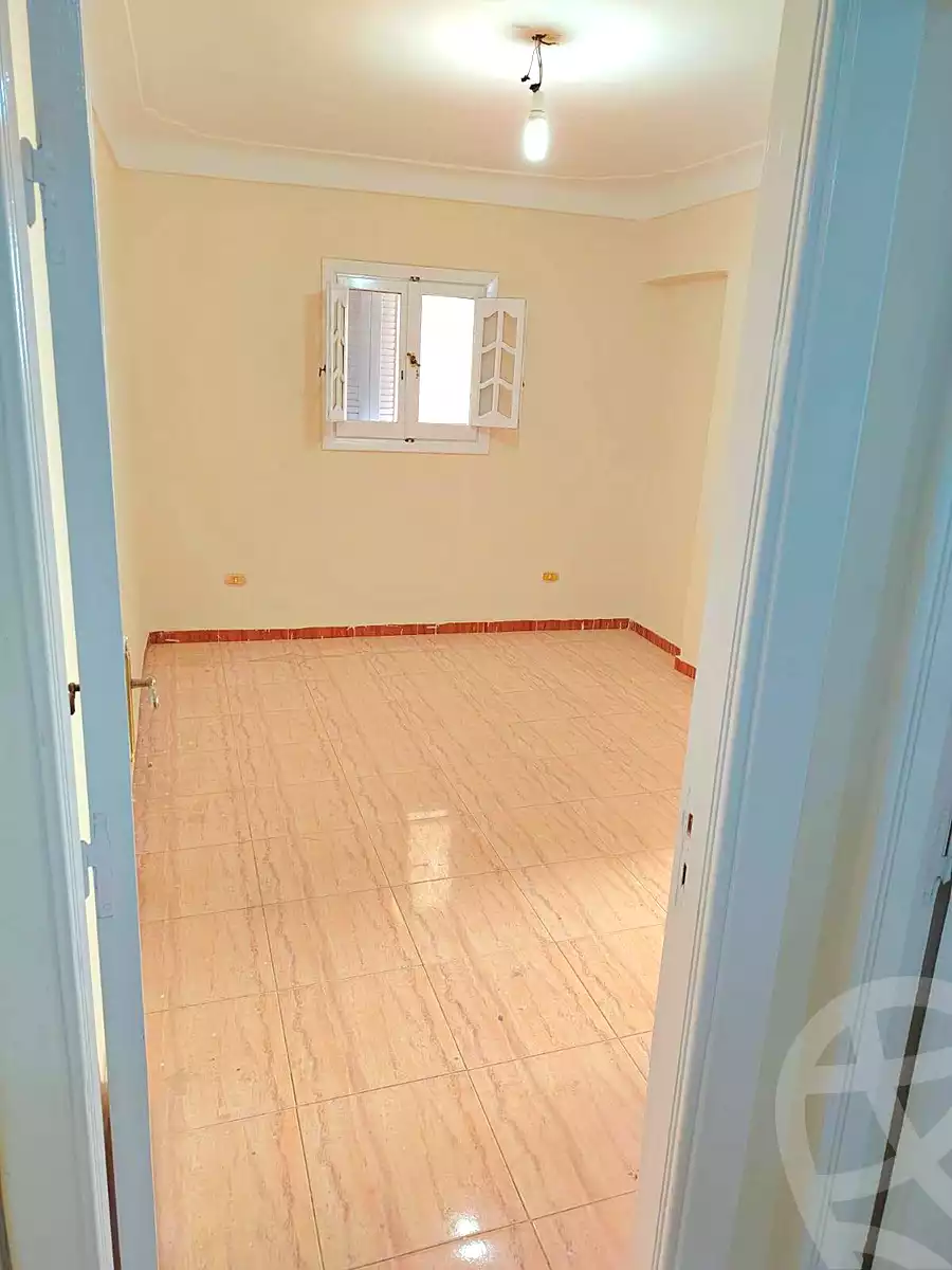 https://aqarmap.com.eg/en/listing/6893204-for-sale-alexandria-al-agamy-el-hanouvel-kasr-al-quiri-st-1