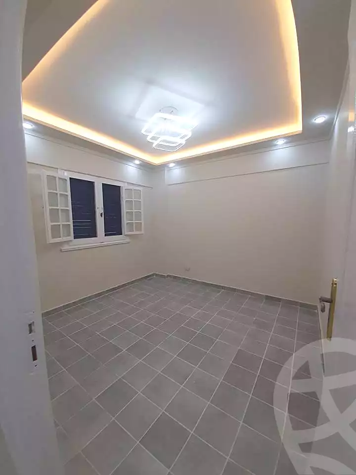 https://aqarmap.com.eg/ar/listing/6893899-for-sale-alexandria-al-agamy-shataa-el-nakheel