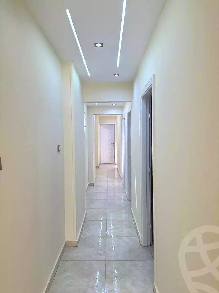 https://aqarmap.com.eg/en/listing/6894085-for-sale-alexandria-sydy-bshr-sydy-bshr-bhry