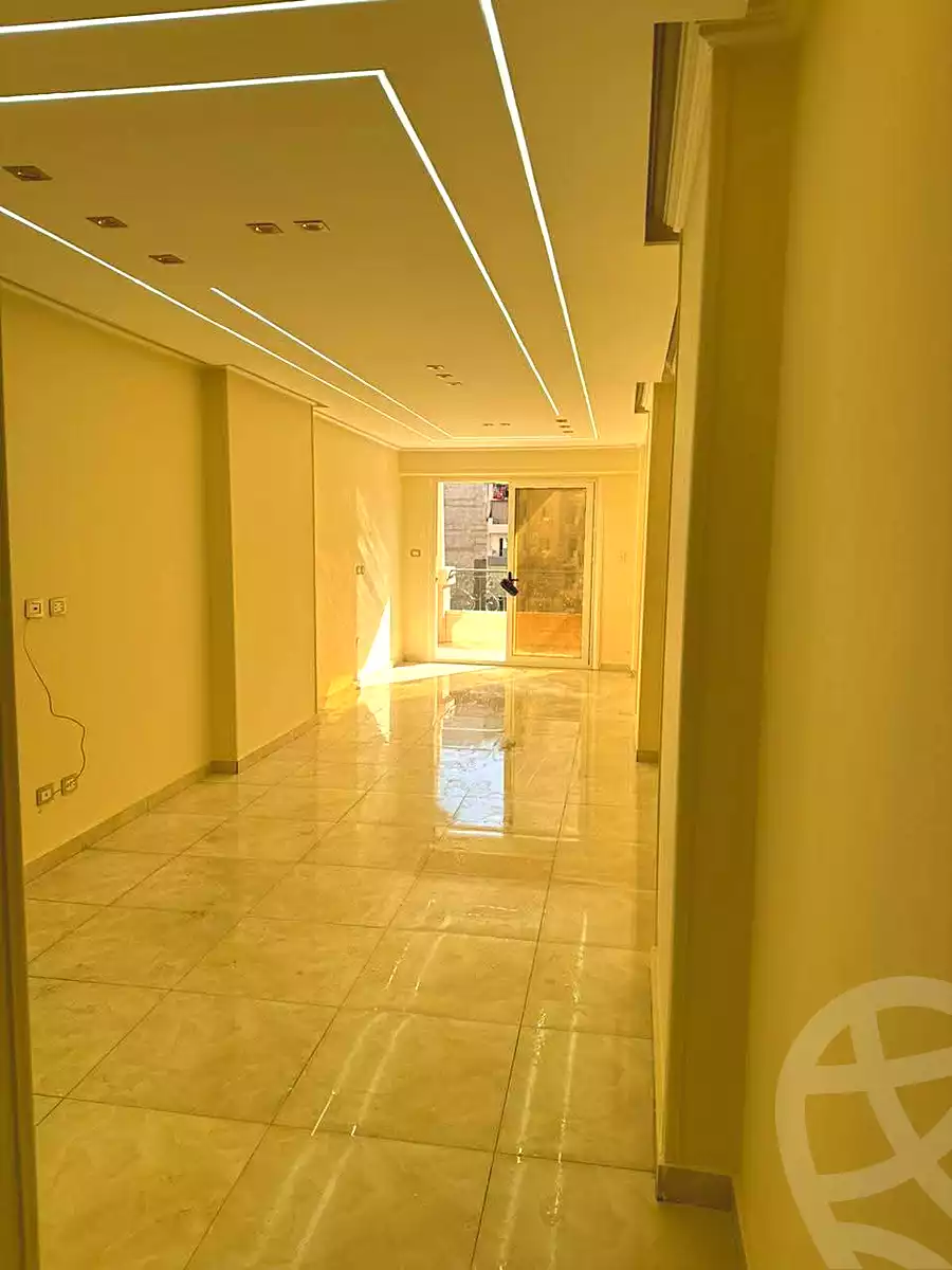 https://aqarmap.com.eg/en/listing/6894085-for-sale-alexandria-sydy-bshr-sydy-bshr-bhry