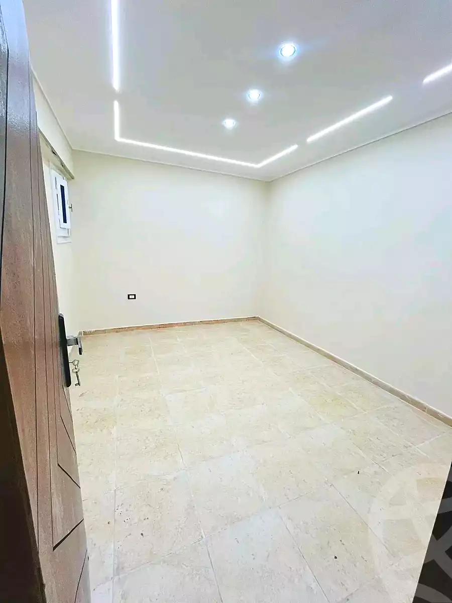 https://aqarmap.com.eg/en/listing/6894138-for-sale-alexandria-lsywf-el-falki