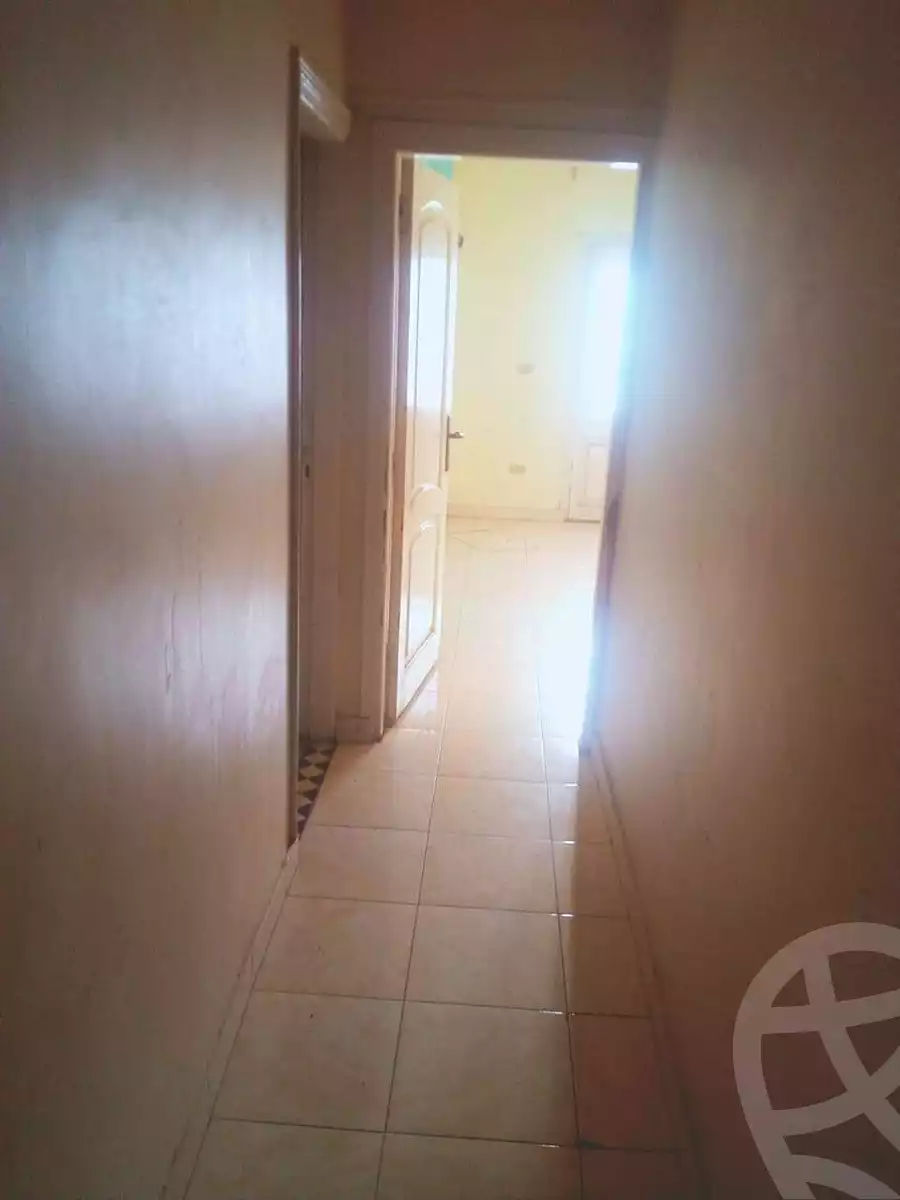 https://aqarmap.com.eg/en/listing/6894295-for-rent-cairo-helwan-mahmoud-khater-st