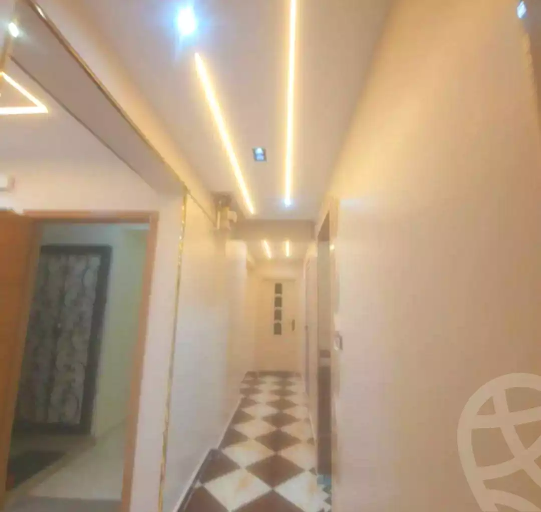 https://aqarmap.com.eg/ar/listing/6894764-for-rent-alexandria-new-miami-street-16