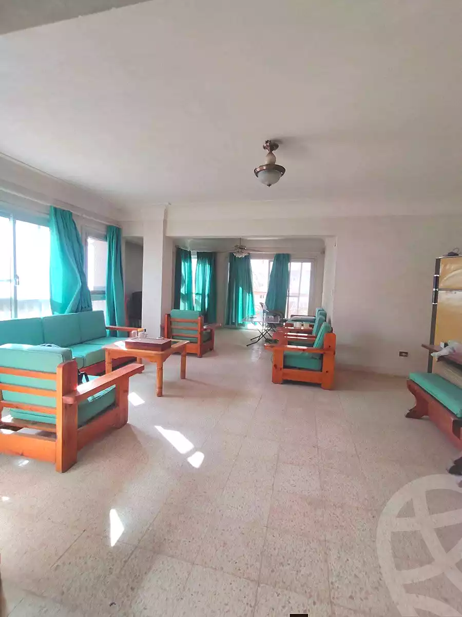 https://aqarmap.com.eg/en/listing/6894897-for-sale-alexandria-al-agamy-lbytsh-bianchiii-el-arbaeen-st