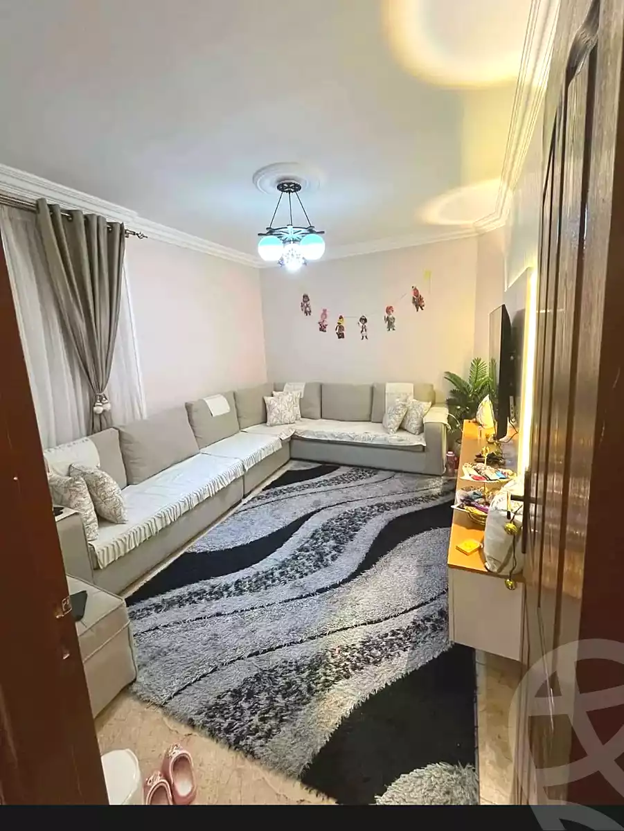 https://aqarmap.com.eg/en/listing/6894925-for-sale-alexandria-sydy-bshr-sydy-bshr-qbly-street-24