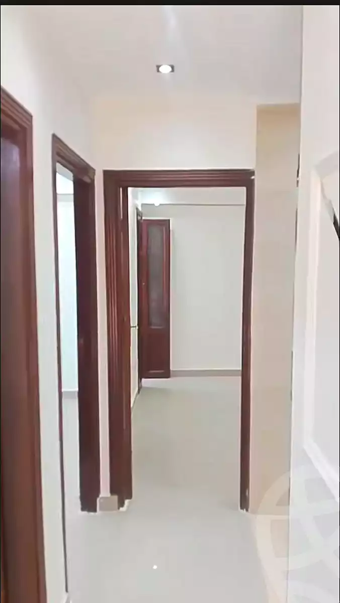 https://aqarmap.com.eg/ar/listing/6894989-for-sale-alexandria-sydy-bshr-sydy-bshr-bhry-gamal-abd-el-nasir-st