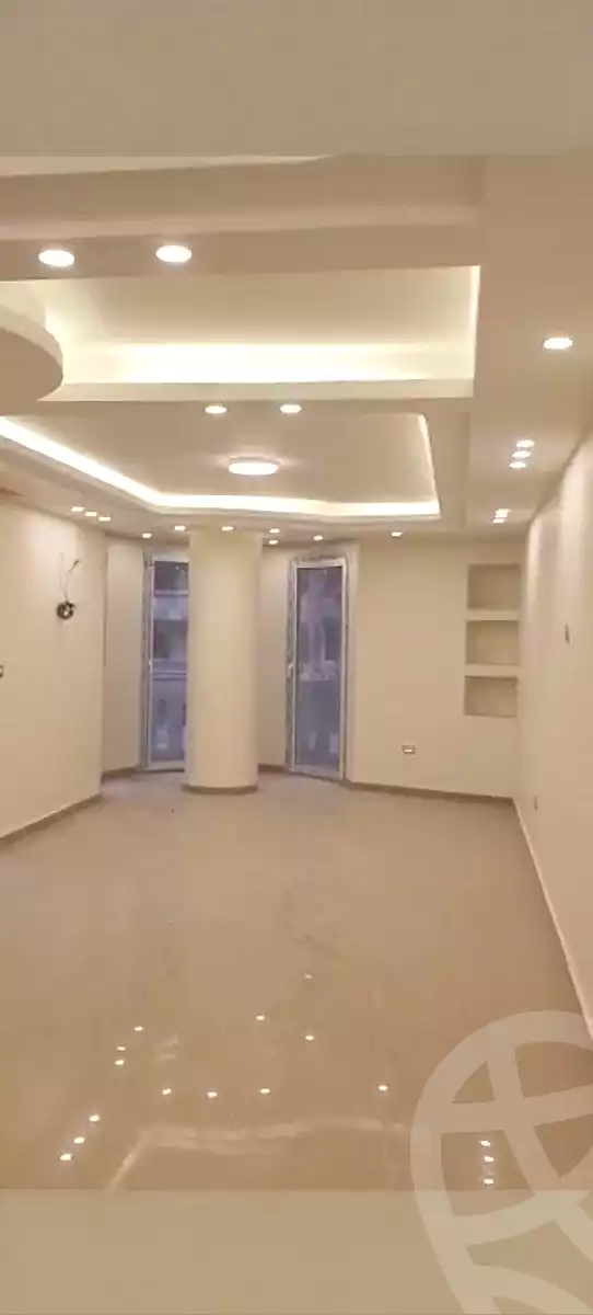 https://aqarmap.com.eg/ar/listing/6895061-for-rent-alexandria-sydy-bshr-sydy-bshr-bhry-shr-mhmwd-l-yswy