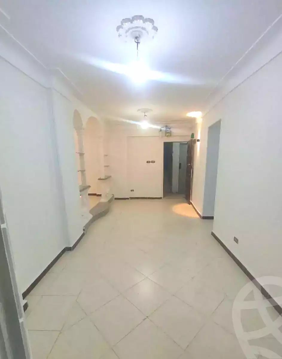 https://aqarmap.com.eg/en/listing/6894899-for-sale-alexandria-lsywf-el-falki