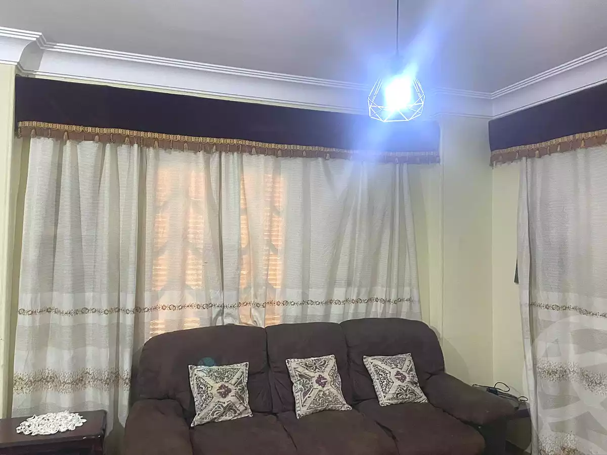 https://aqarmap.com.eg/en/listing/6590515-for-rent-cairo-6th-of-october-el-wahatt-road