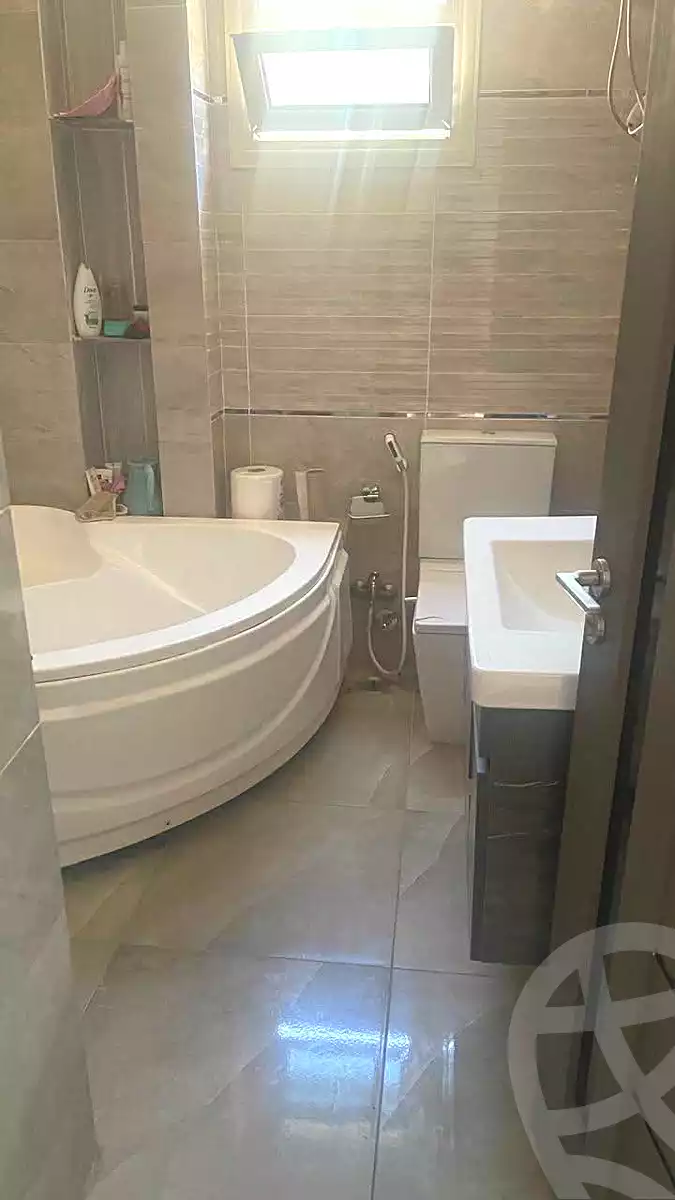 https://aqarmap.com.eg/ar/listing/6895604-for-sale-cairo-new-cairo-el-yassamin-el-yasmeen-1-samir-shehata-street