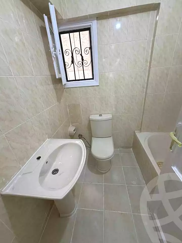 https://aqarmap.com.eg/ar/listing/6894703-for-sale-alexandria-al-agamy-shataa-el-nakheel