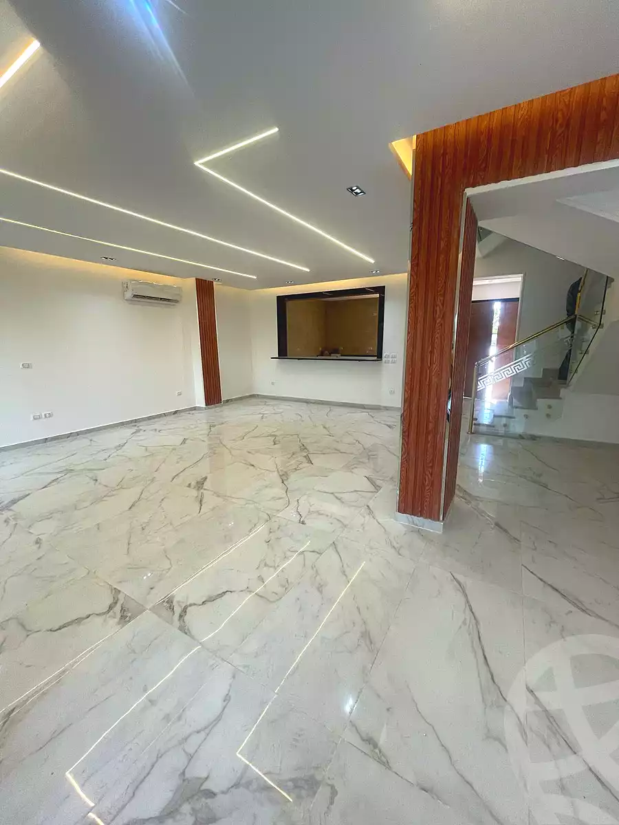 https://aqarmap.com.eg/ar/listing/6895811-for-rent-cairo-new-cairo-compounds-villette-kmbwnd-sky-kwndwz-swdyk-villette