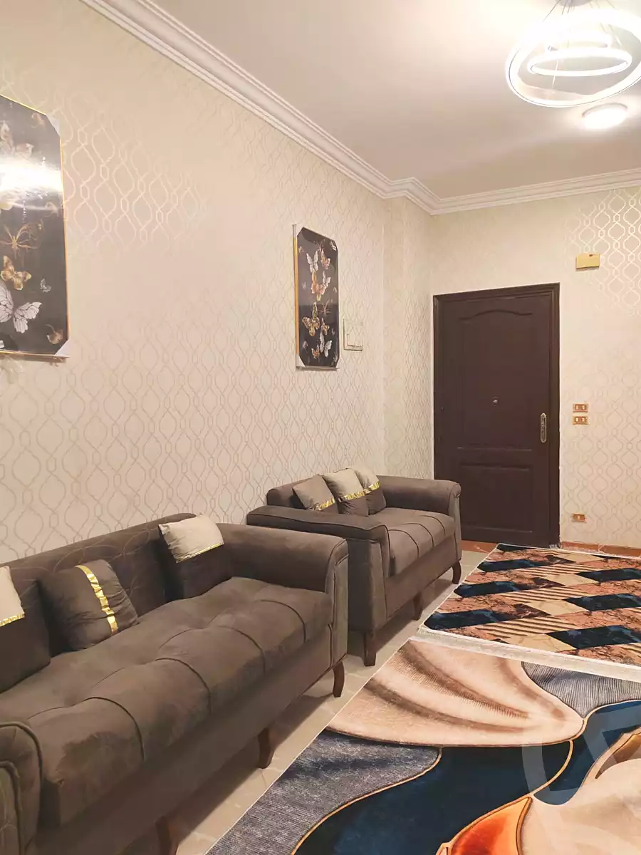 https://aqarmap.com.eg/en/listing/6895918-for-rent-cairo-el-sheikh-zayed-city-compounds-rawdet-zayed