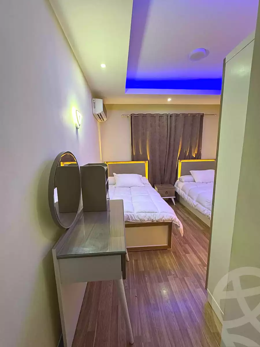 https://aqarmap.com.eg/ar/listing/6895925-for-rent-cairo-el-sheikh-zayed-city-compounds-dh-drys