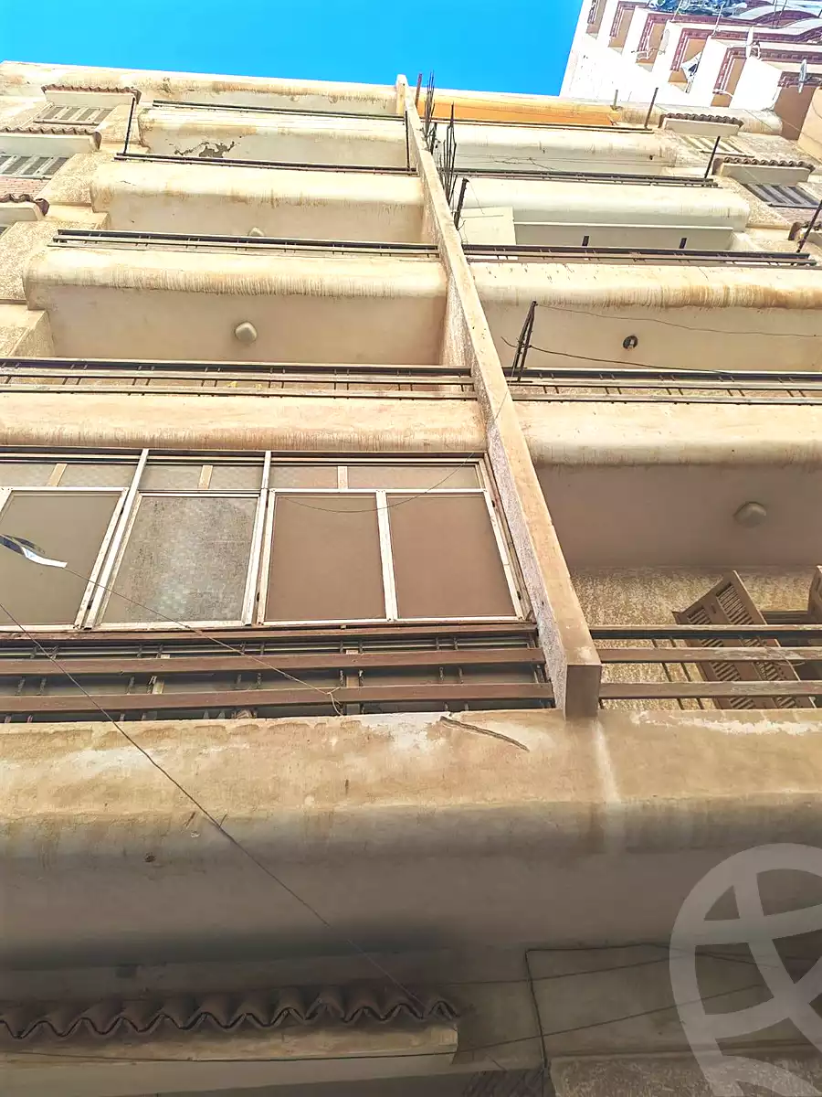 https://aqarmap.com.eg/ar/listing/6894644-for-sale-alexandria-al-agamy-el-hanouvel-al-haded-we-al-soulb-st