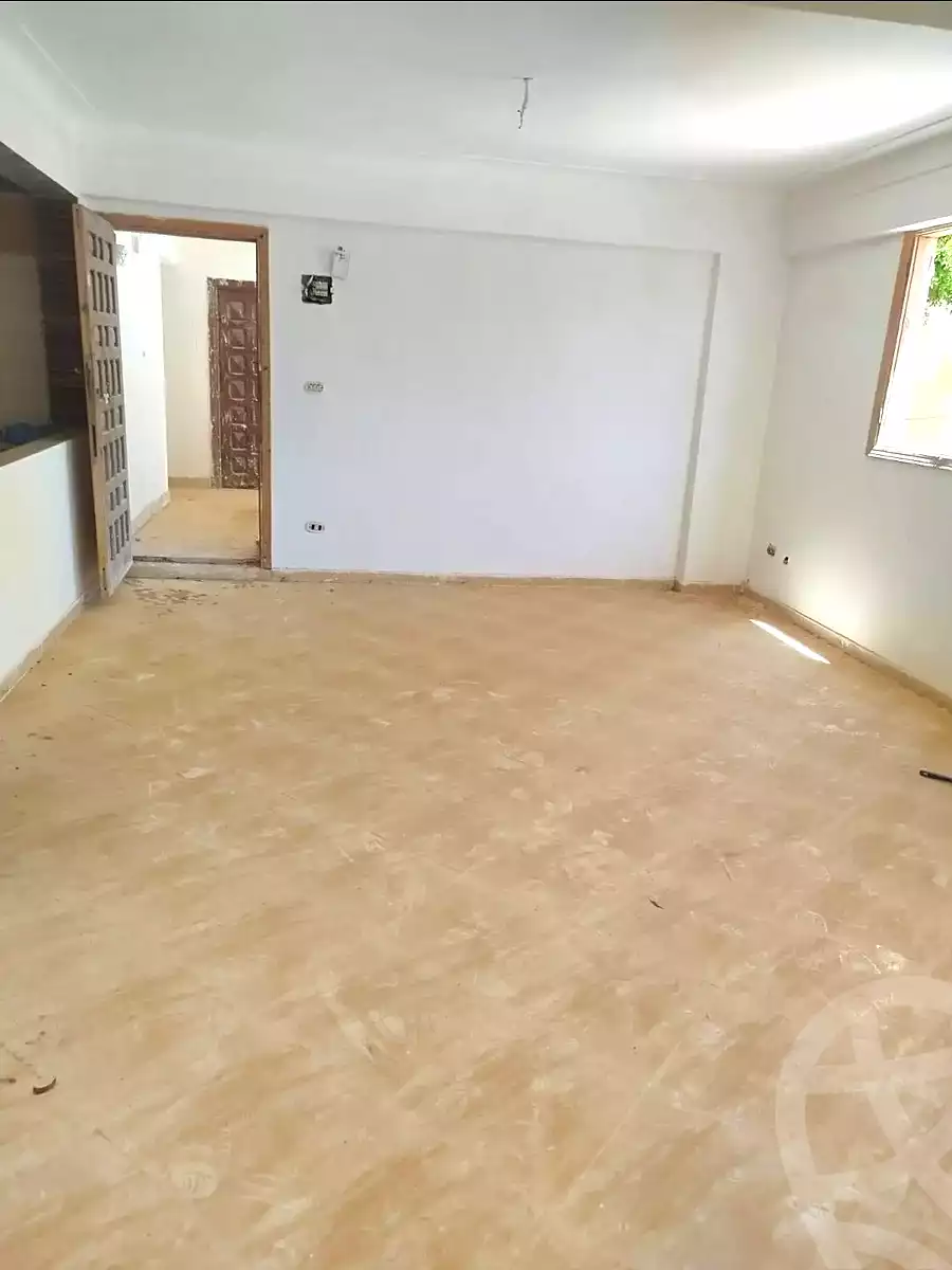 https://aqarmap.com.eg/en/listing/6896793-for-sale-alexandria-al-agamy-bw-ywsf