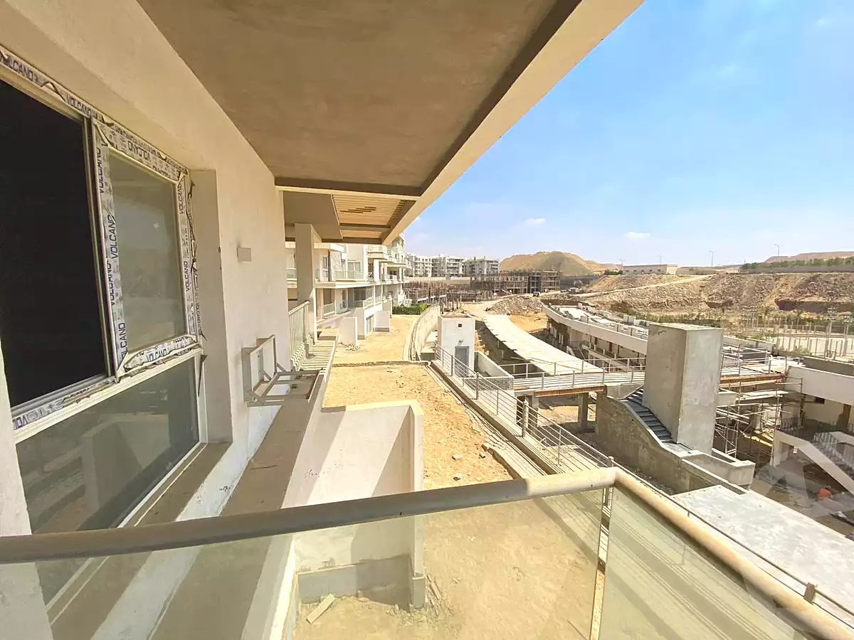 https://aqarmap.com.eg/ar/listing/6896800-for-sale-cairo-new-cairo-compounds-mwntn-fyw-y-syty-club-park-mountain-view-icity
